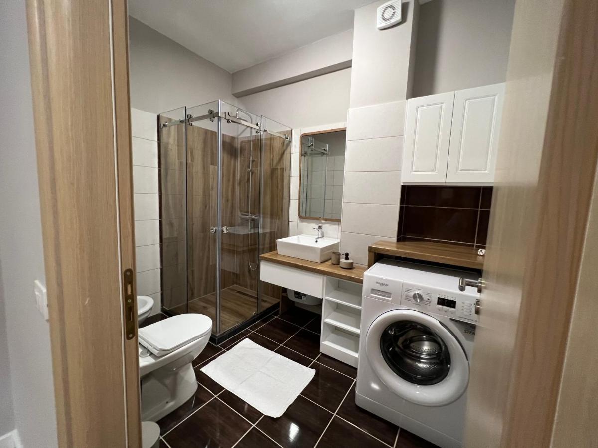 Coral Apartments Sarande Bagian luar foto